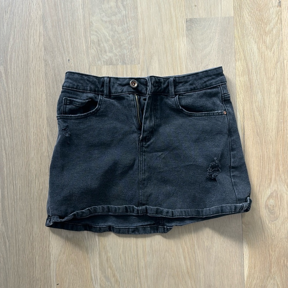 Black Zara Jean skirt